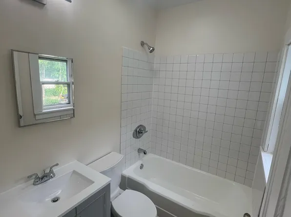 1411 Western Ave #1, Waukegan, IL 60085