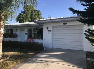 8581 Seville Ct, North Port, FL 34287