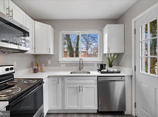 5026 Roseld Ct, Oxon Hill, MD