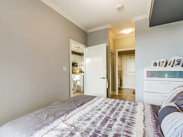 9600 Yonge St #706B — Photo 23