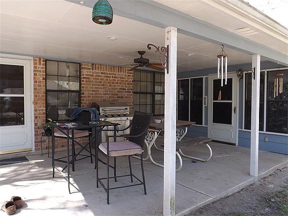 another shot of covered back porch