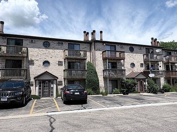 2nd image of 1846 N Goodwin Dr APT 2A
