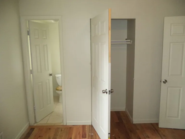 106-23 Inwood St #2 — Photo 11