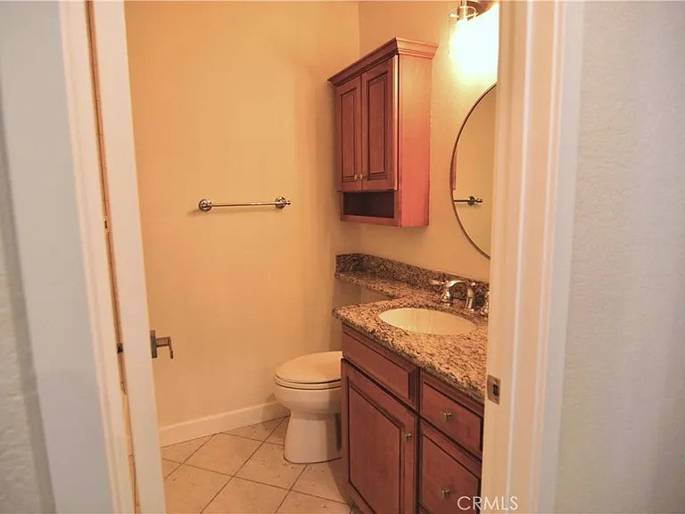 27972 Gallina — Photo 13
