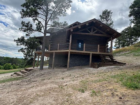 5th image of 39647 Park Ln