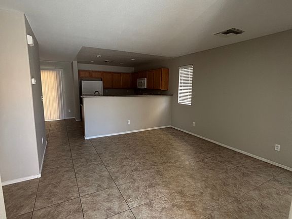 3rd image of 5936 Hudson Woods Ct