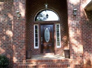 1571 Weatherwood Dr, Lincolnton, NC 28092