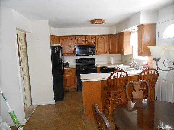 4th image of 1013 Derringer Dr
