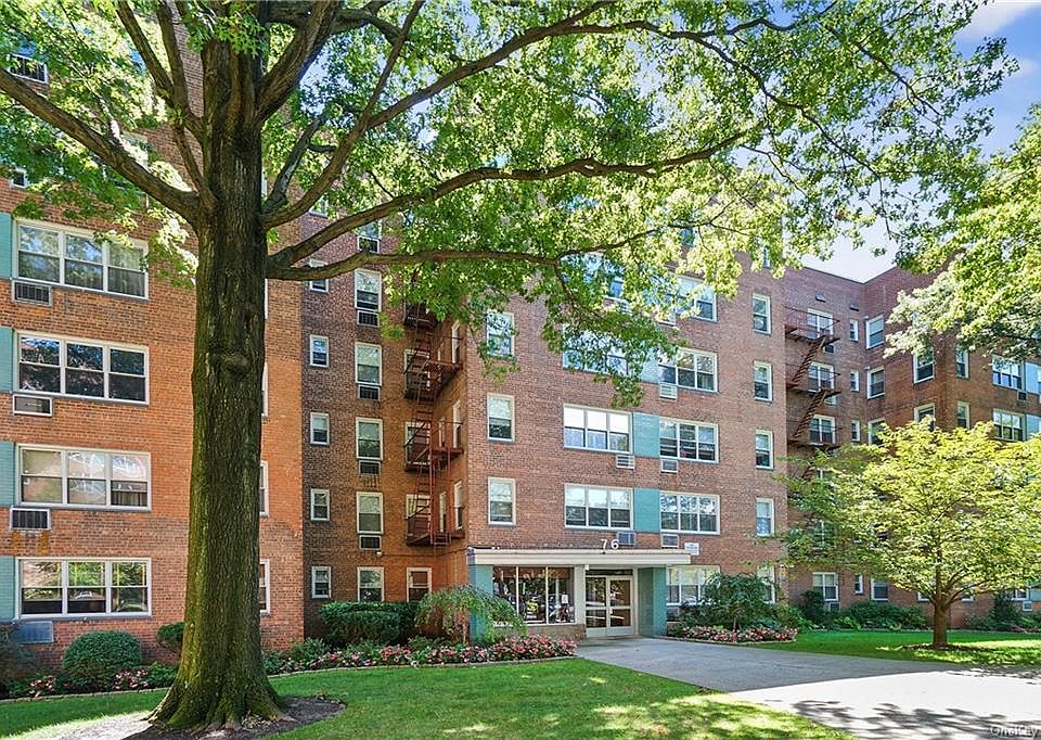 1st image of 76 Dehaven Dr APT 5A