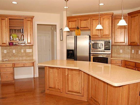 Sparkling Kitchen