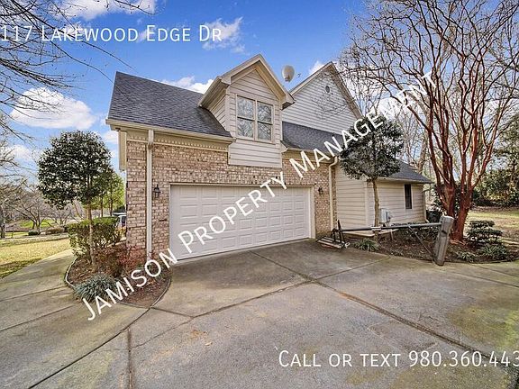 2nd image of 3117 Lakewood Edge Dr