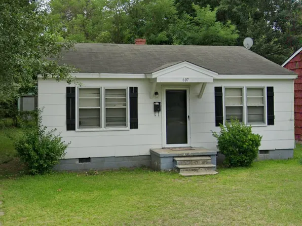 607 Jackson Lane, Kinston, NC 28501