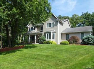 19 Poplar Rd, Garnerville, NY 10923