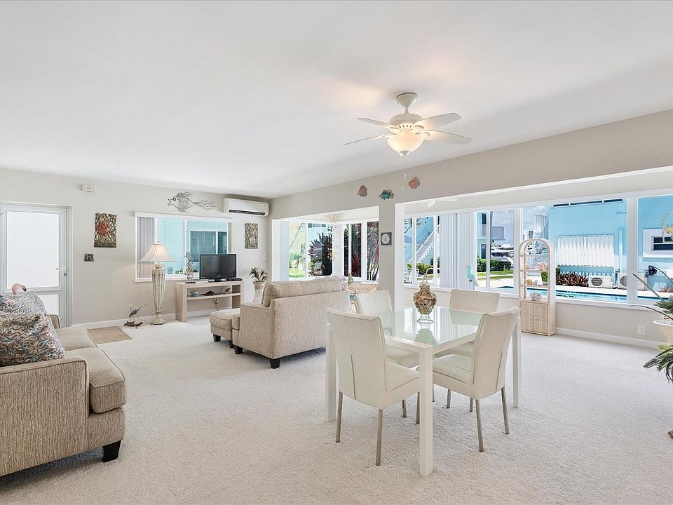 1st image of 3025 Harbor Drive #17