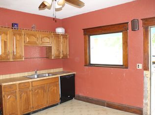 102 N Grant St, Green City, MO 63545