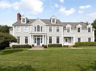 65 Amys Ln, New Canaan, CT 06840