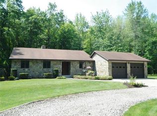 9754 Wolf Rd, Windham, OH 44288