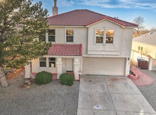 1101 Chiricahua St SE, Albuquerque, NM 87123