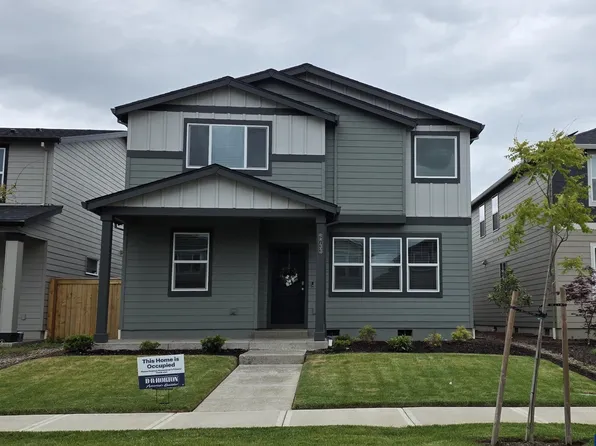 2733 Mallard Ln, Woodburn, OR 97071