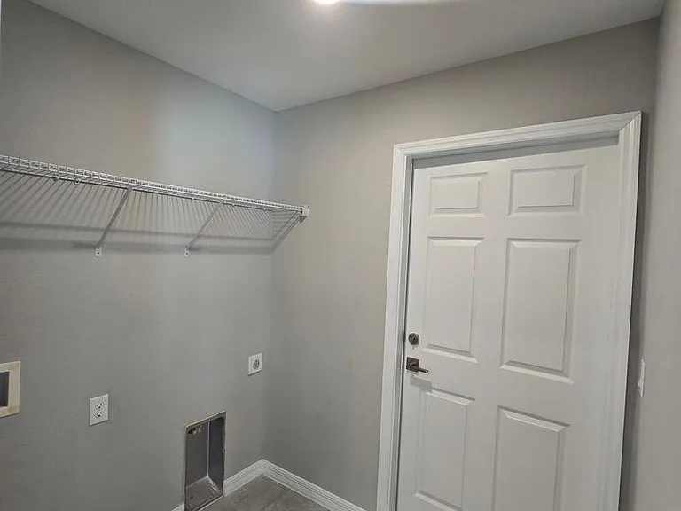 4309 NE 20th Ct — Photo 29