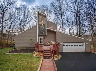 305 Arrowhead Trl, Christiansburg, VA 24073