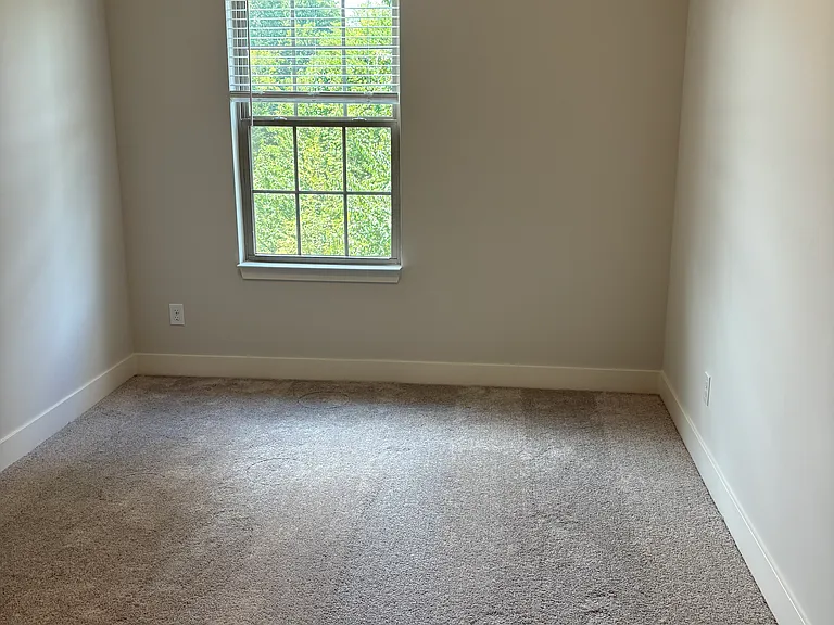 8930 Keenberg Ln — Photo 33