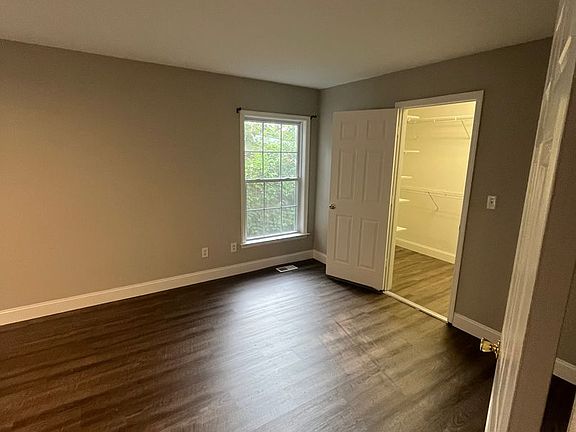 4th image of 5202 Wyoming Ave #896663320