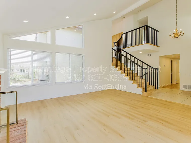 28142 Ambar — Photo 3