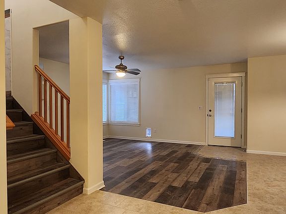 3rd image of 913 NW 15th Ave