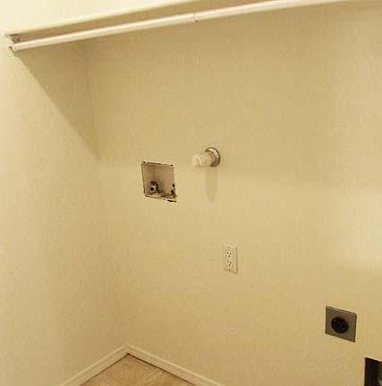 5th image of 5804 Gemini Ave NW