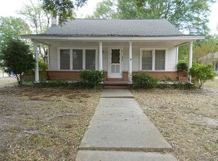 380 N Main St, Groveton, TX 75845