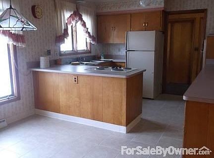2nd image of 6992 Parmalee Dr