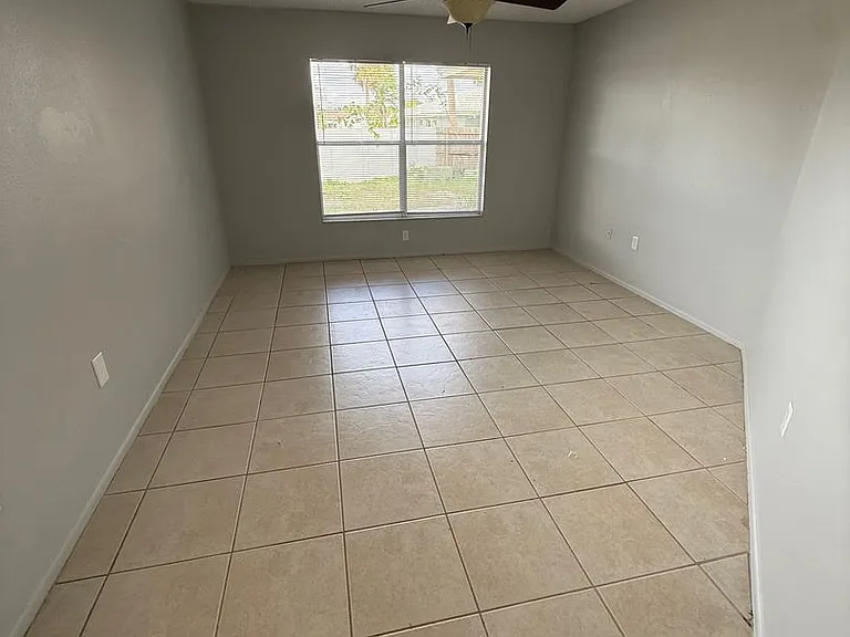 2395 Pinehurst St — Photo 7