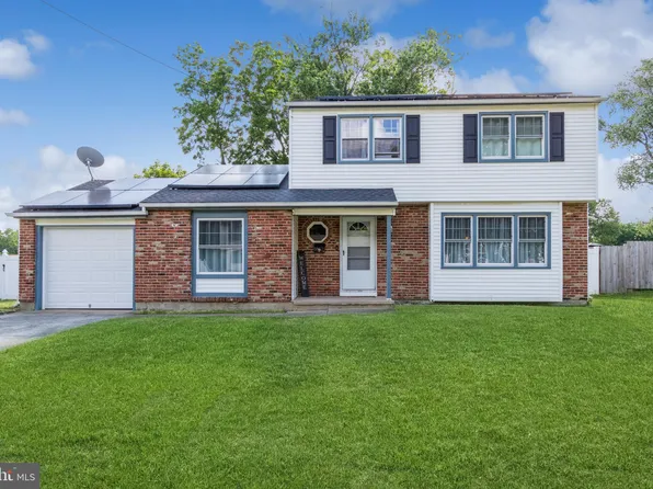 706 Linda Ave, Blackwood, NJ 08012