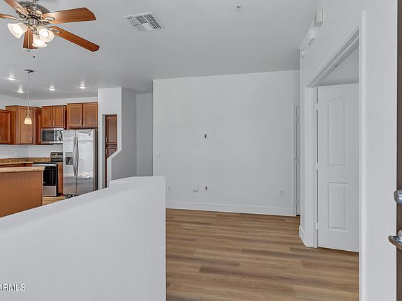 4th image of 280 S Evergreen Rd Unit 1244