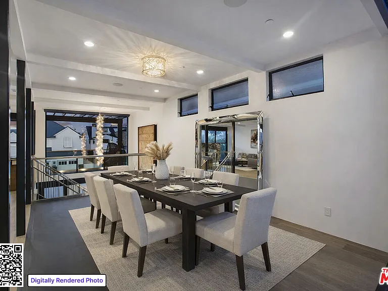2105 E Balboa Blvd — Photo 27