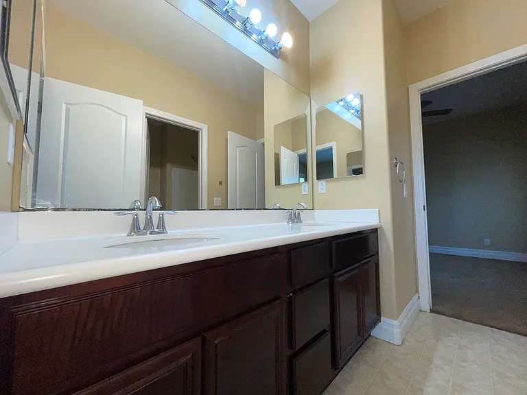 10330 Cooks Dr — Photo 19