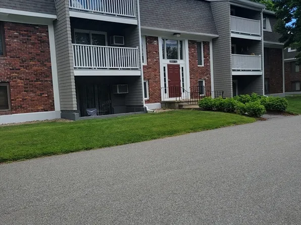 220 Bedford St #19-B-7, Bridgewater, MA 02324