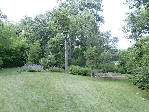 3rd image of 5707 Amherst Ct