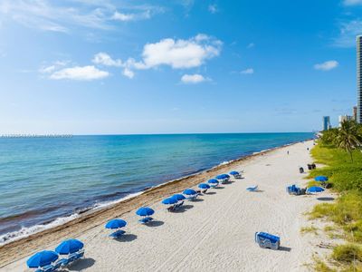 1965 S Ocean Dr APT 2B, Hallandale, FL, 33009