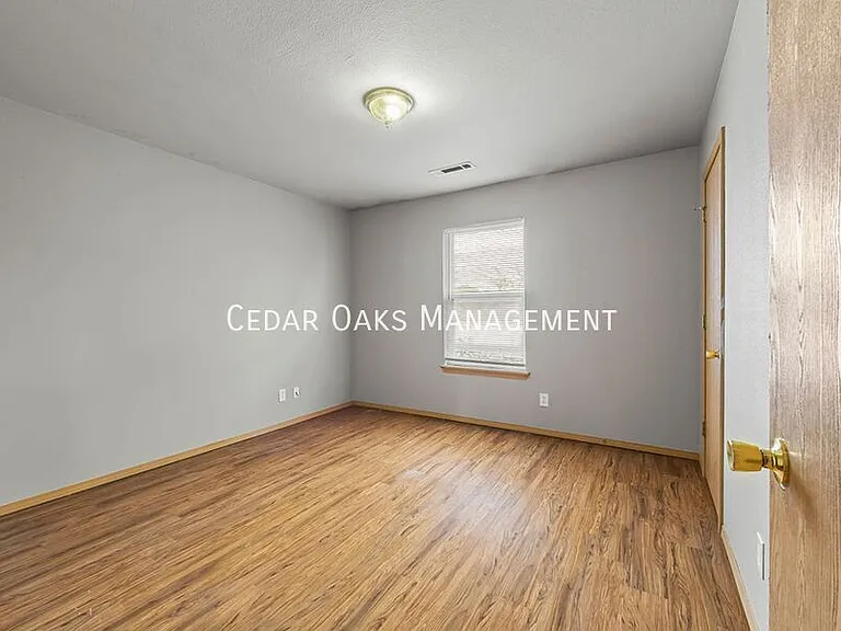 249 Erin Pl #202 — Photo 23