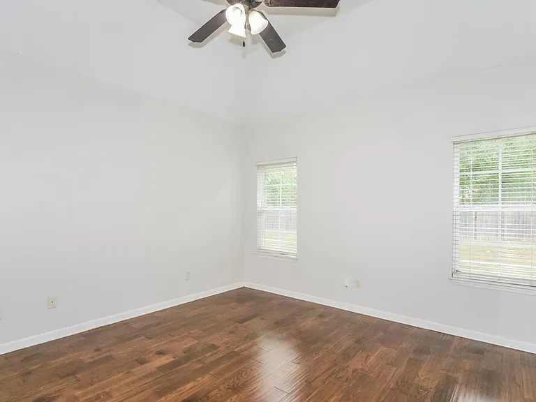 3620 Harvest Tree Dr — Photo 9