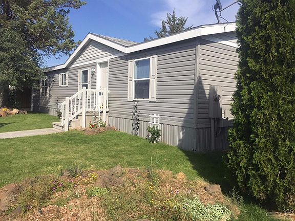 2nd image of 61026 Geary Dr