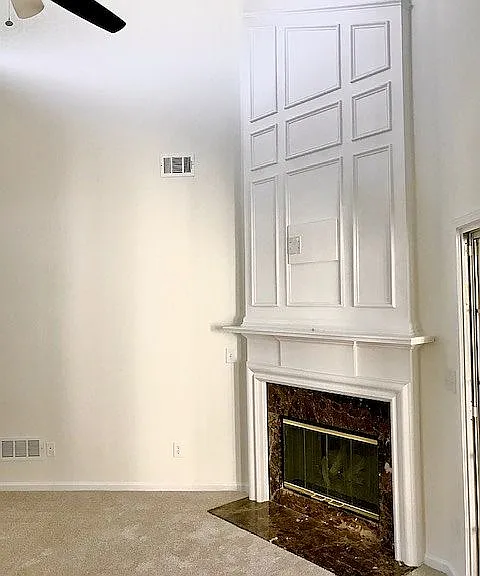 1390 Diplomat Dr — Photo 8