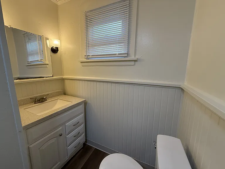 517 S Aurora St #2 — Photo 22