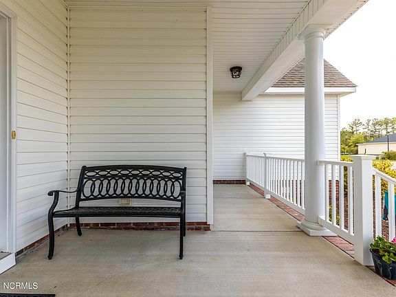 4th image of 2418 Marsh Tern Ln