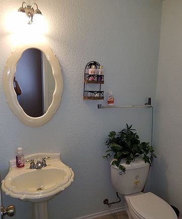 4th image of 2147 Sunbend Fls