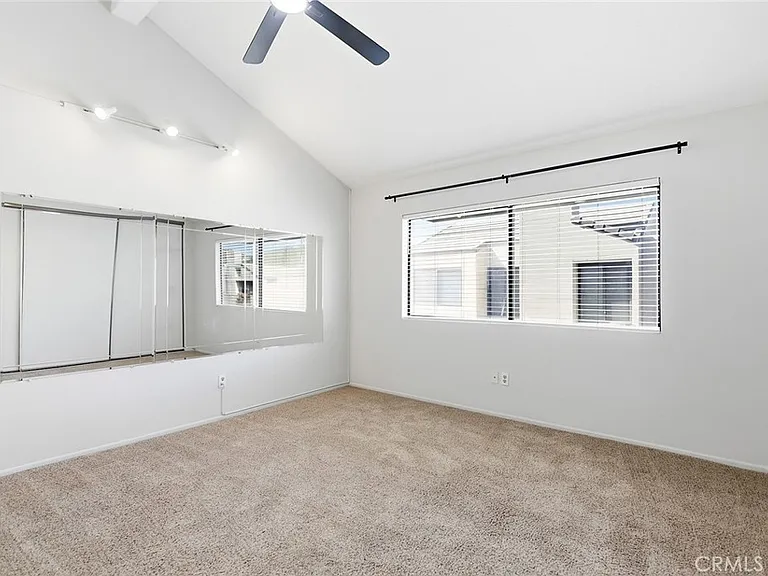4265 Las Virgenes Rd #2 — Photo 16