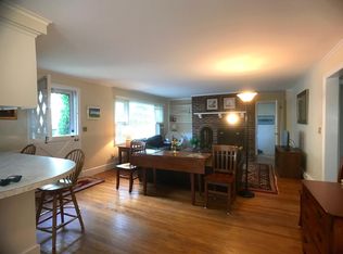 39 Berkeley Ave APT 2, Newport, RI 02840