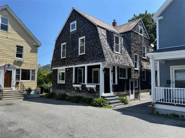 5 Ellwood Pl, Newport, RI 02840
